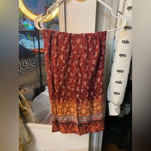 ADORABLE flare legged print pants